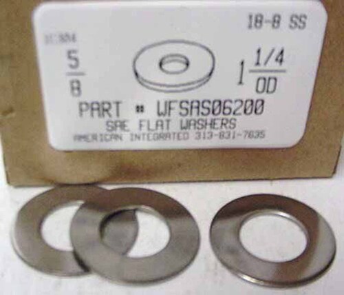 5/8 SAE FLAT WASHER 18-8 STAINLESS STEEL .656"IDX1.312"ODX.121"-.074"TH